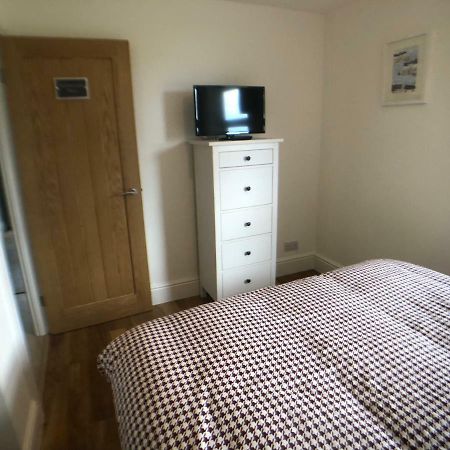 Flat 7, Tremorvah Court Apartment ฟาลมัธ ภายนอก รูปภาพ