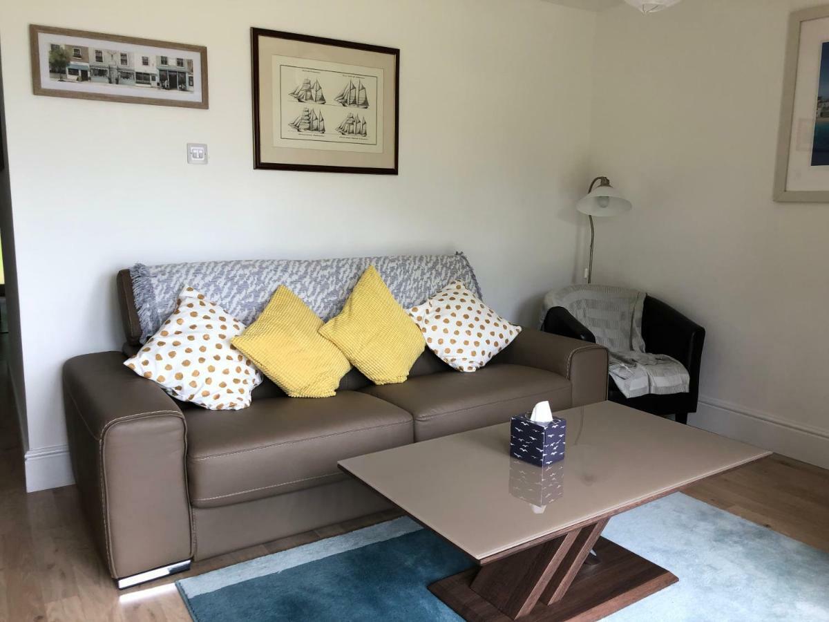 Flat 7, Tremorvah Court Apartment ฟาลมัธ ภายนอก รูปภาพ