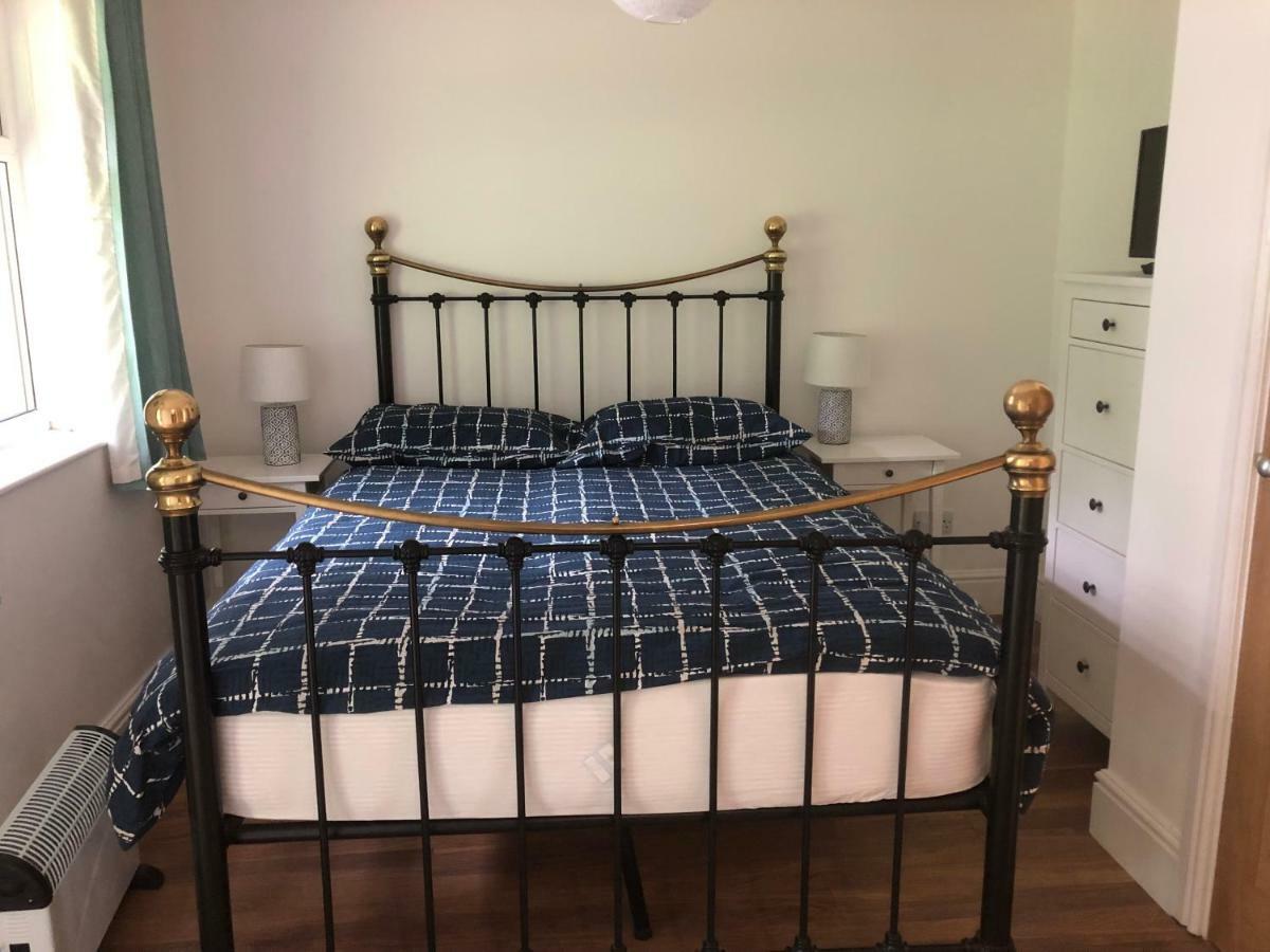 Flat 7, Tremorvah Court Apartment ฟาลมัธ ภายนอก รูปภาพ